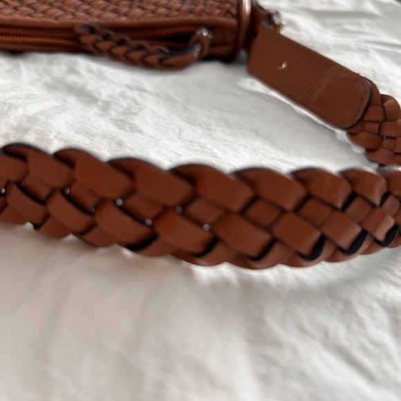 Talbots Brown Leather Woven Bag with Braided Straps – Excellent Condition - Picture 4 of 14